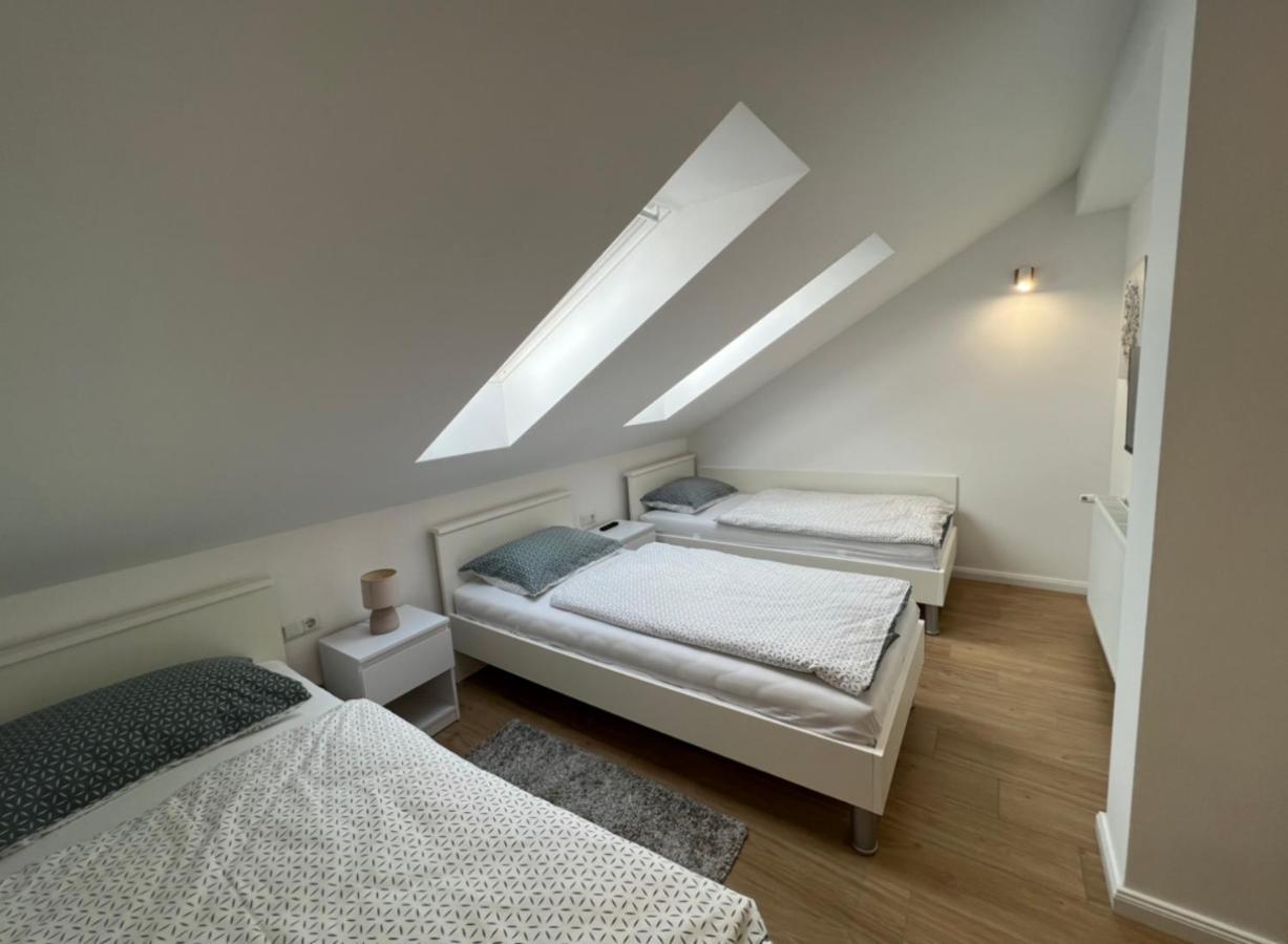 Apartmani Nova Karlovac Εξωτερικό φωτογραφία