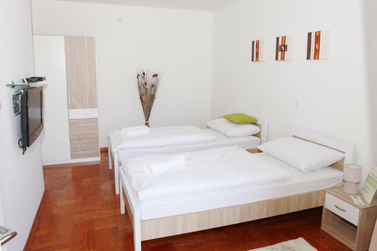 Apartmani Nova Karlovac Εξωτερικό φωτογραφία